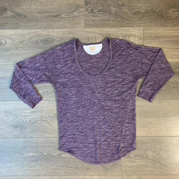 Aritzia Wilfred Free Top Henley 3/4 length sleeve Purple y2k 2000s Size XS - Picture 6 of 15